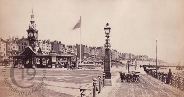 Madeira Drive and the Chain Pier in Brighton