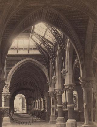 Central Hall in Brighton Aquarium