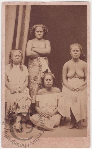 Four women of Loma Loma