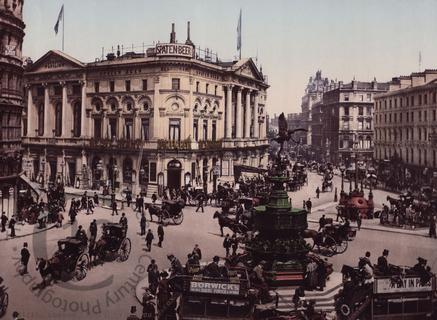 Piccadilly Circus