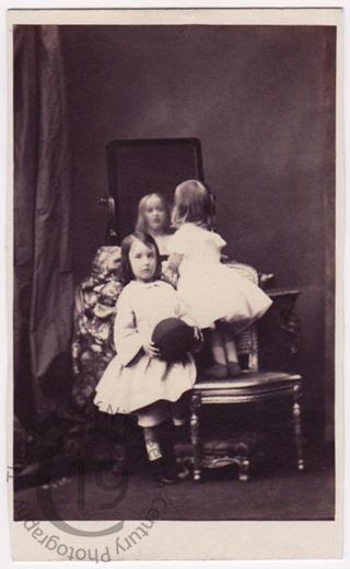 Mrs Ward Chapman's children