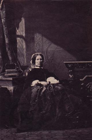 Mrs Alfred Mundy